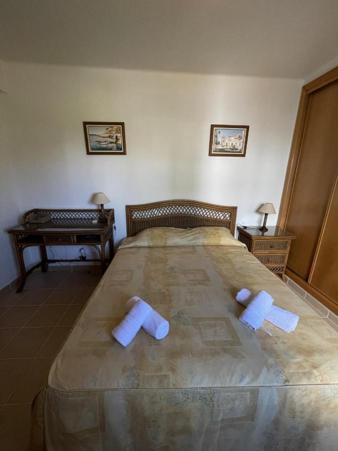 Apartamentos Santa Teresinha Alvor Exteriör bild