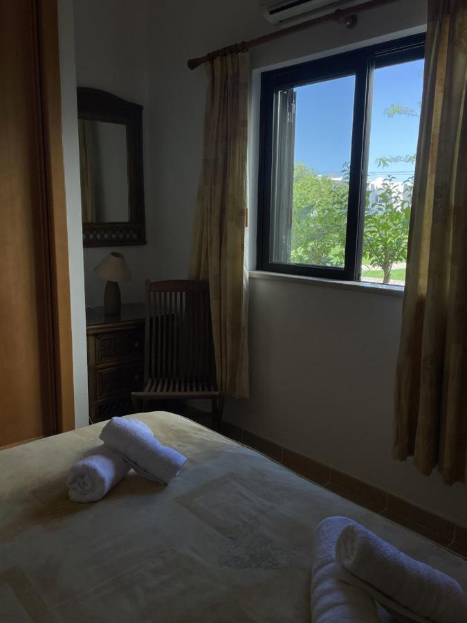 Apartamentos Santa Teresinha Alvor Exteriör bild