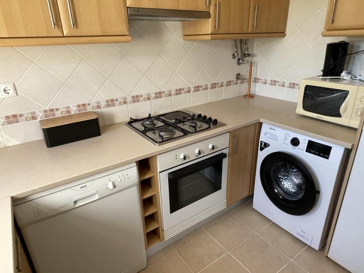Apartamentos Santa Teresinha Alvor Exteriör bild