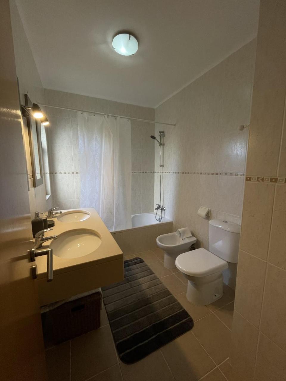 Apartamentos Santa Teresinha Alvor Exteriör bild