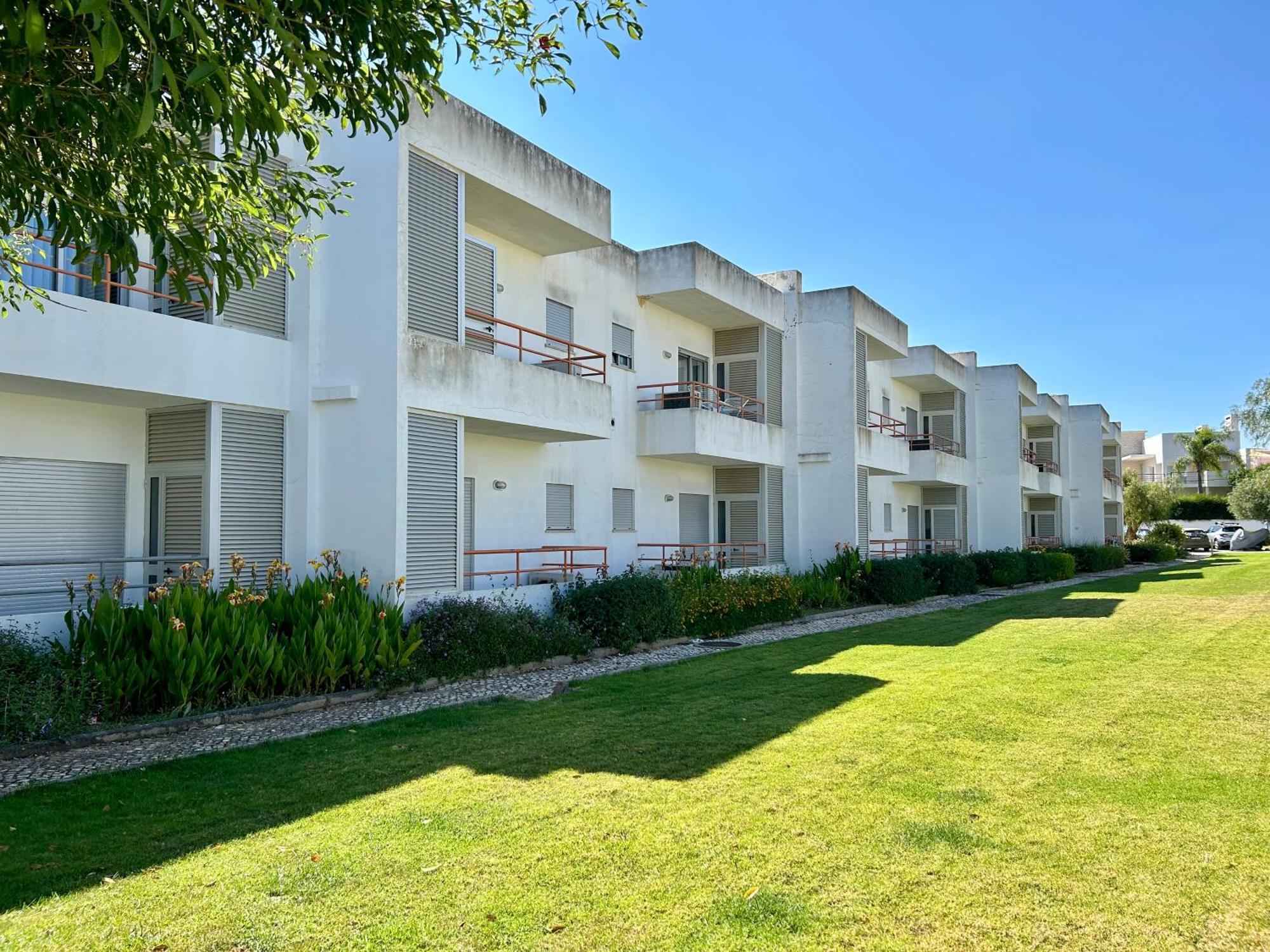 Apartamentos Santa Teresinha Alvor Exteriör bild